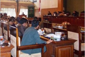 Rapat Paripurna